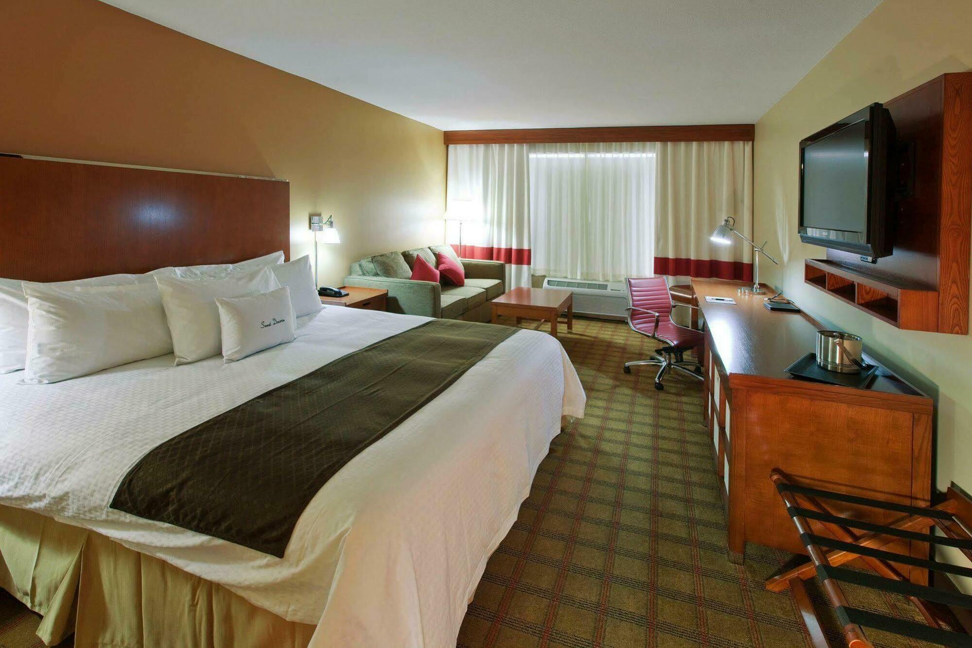 Hotel Doubletree By Hilton Raleigh-cary 4*