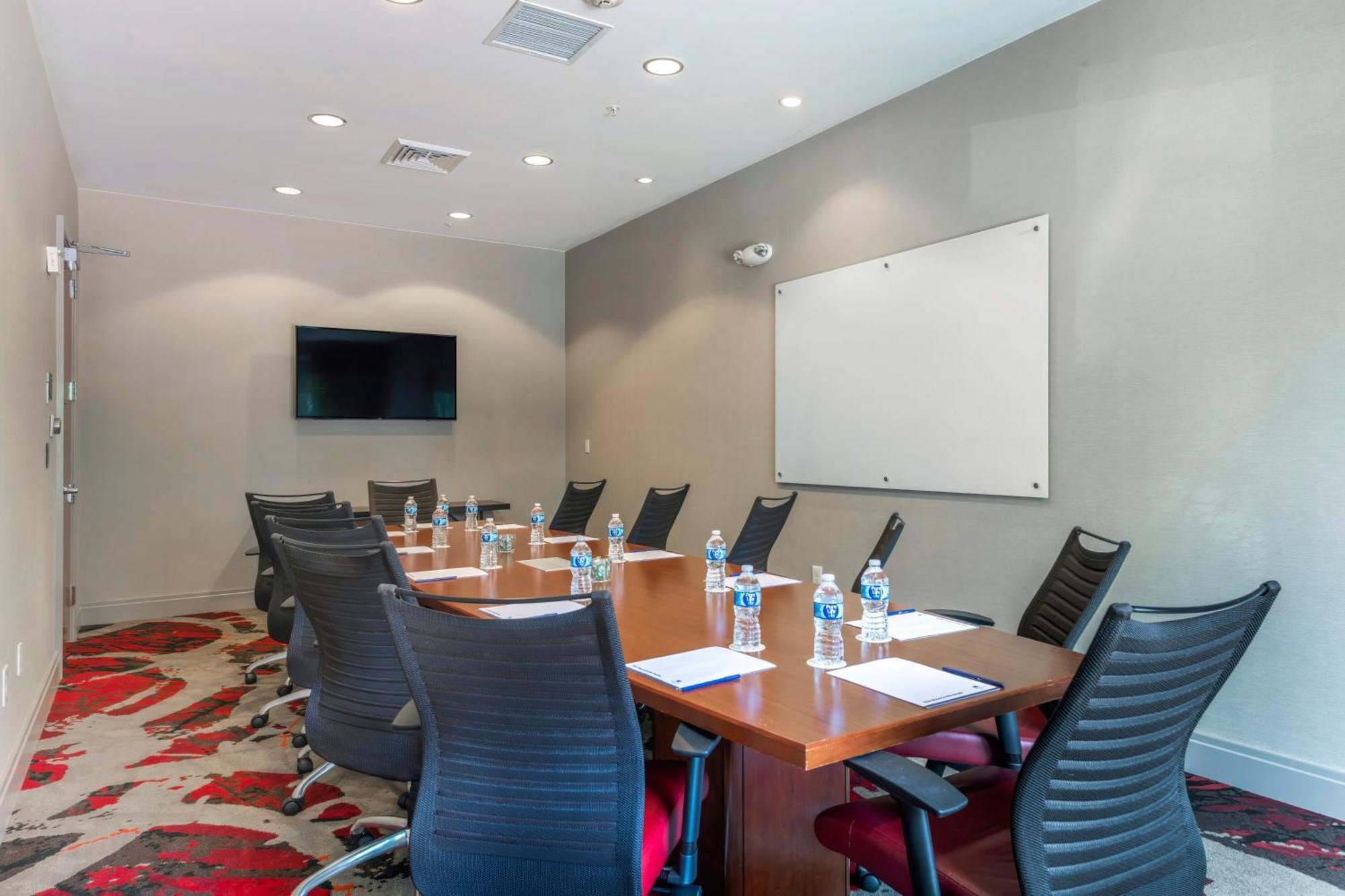 Doubletree By Hilton Raleigh-cary