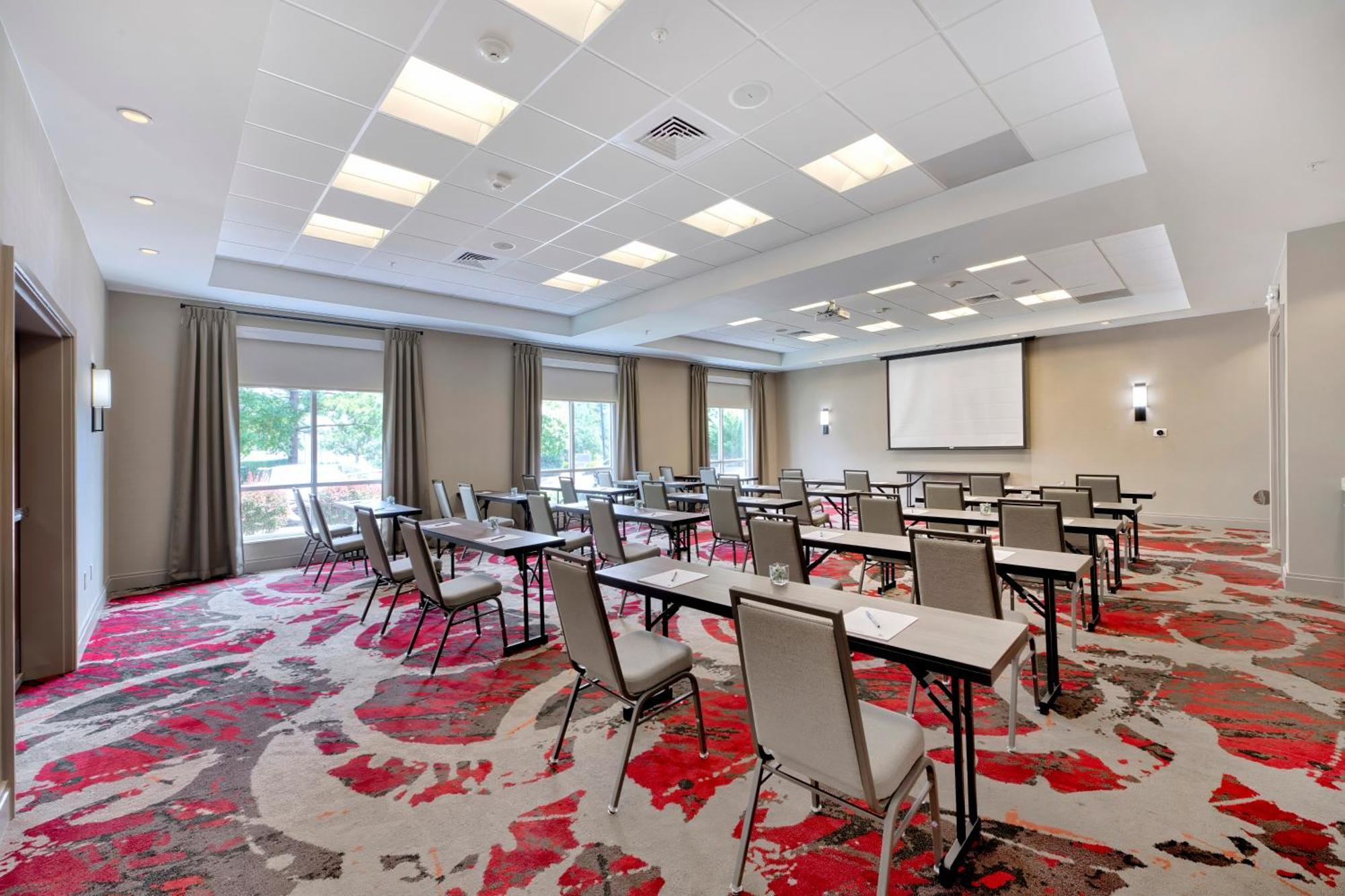 Hotel Doubletree By Hilton Raleigh-cary 4*