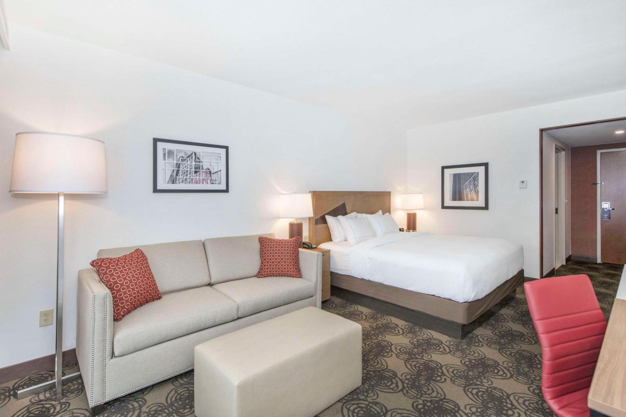 Doubletree By Hilton Raleigh-cary 4*